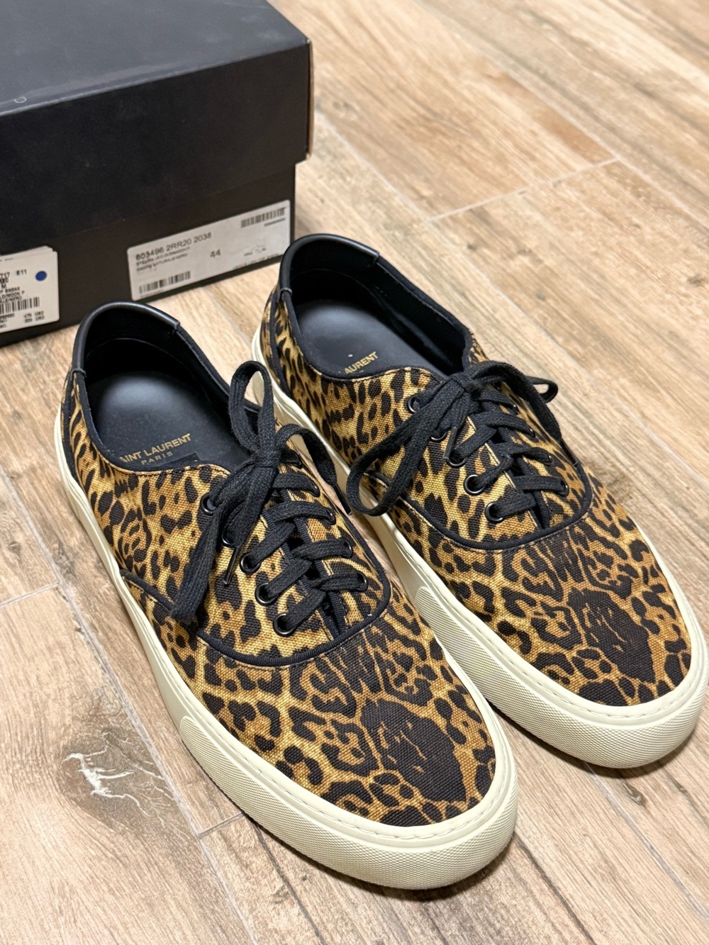 Saint Laurent MENs Size 44 Cheetah Leopard Print Low-Top Sneakers Shoes